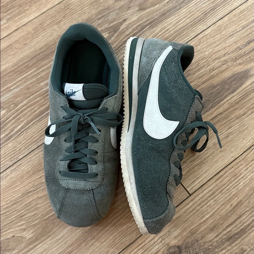 Nike Men's - Picture 2 of 6